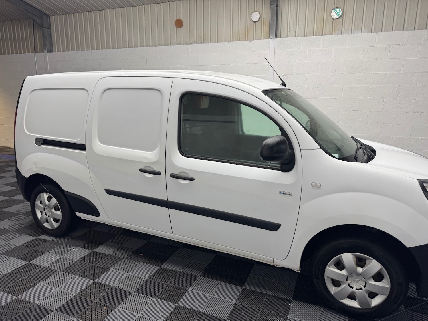 Used Renault Kangoo 2019 for sale - 76461343: Photo 2