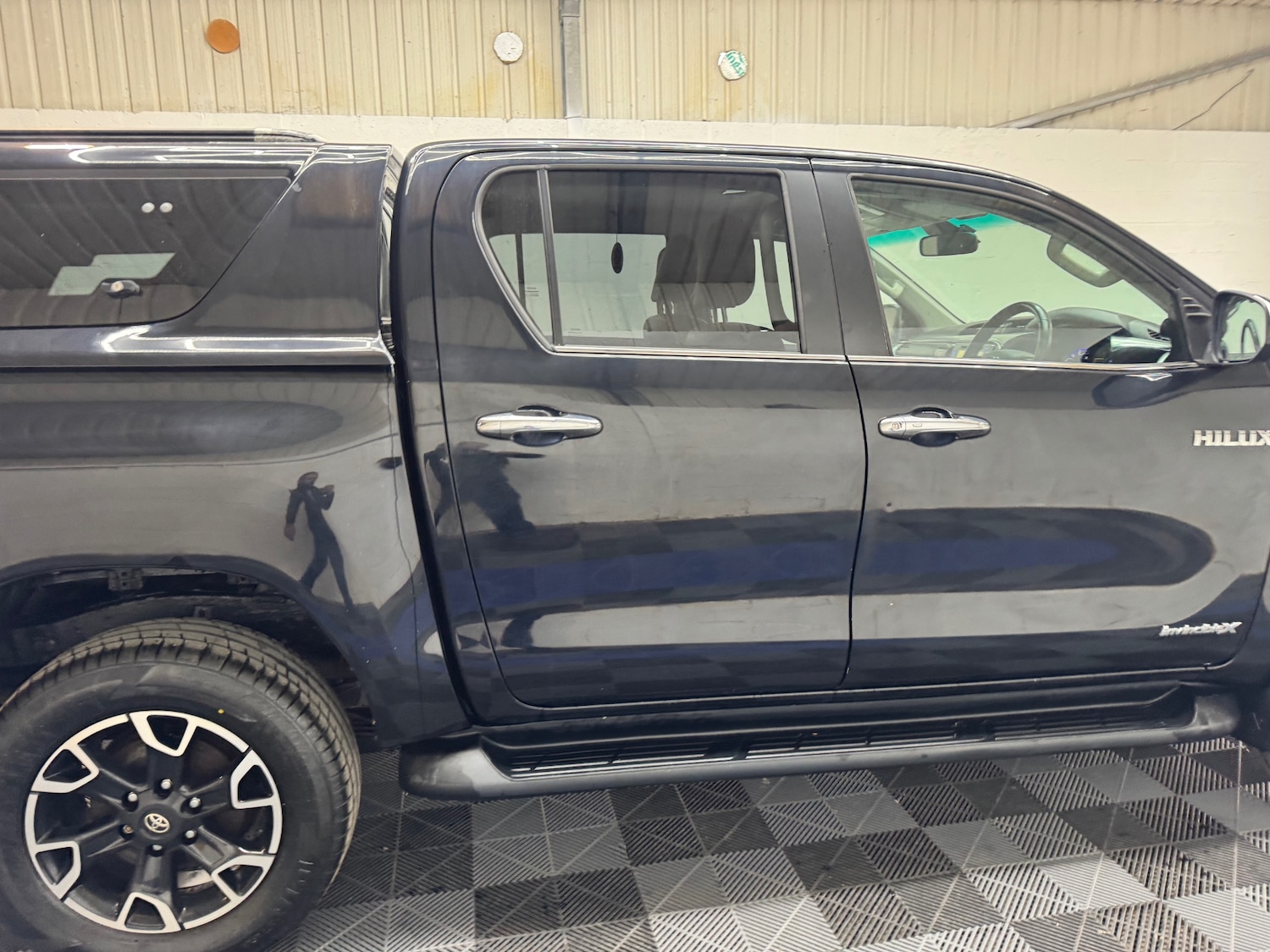 Used Toyota Hilux 2017 for sale - 76277117: Photo 12