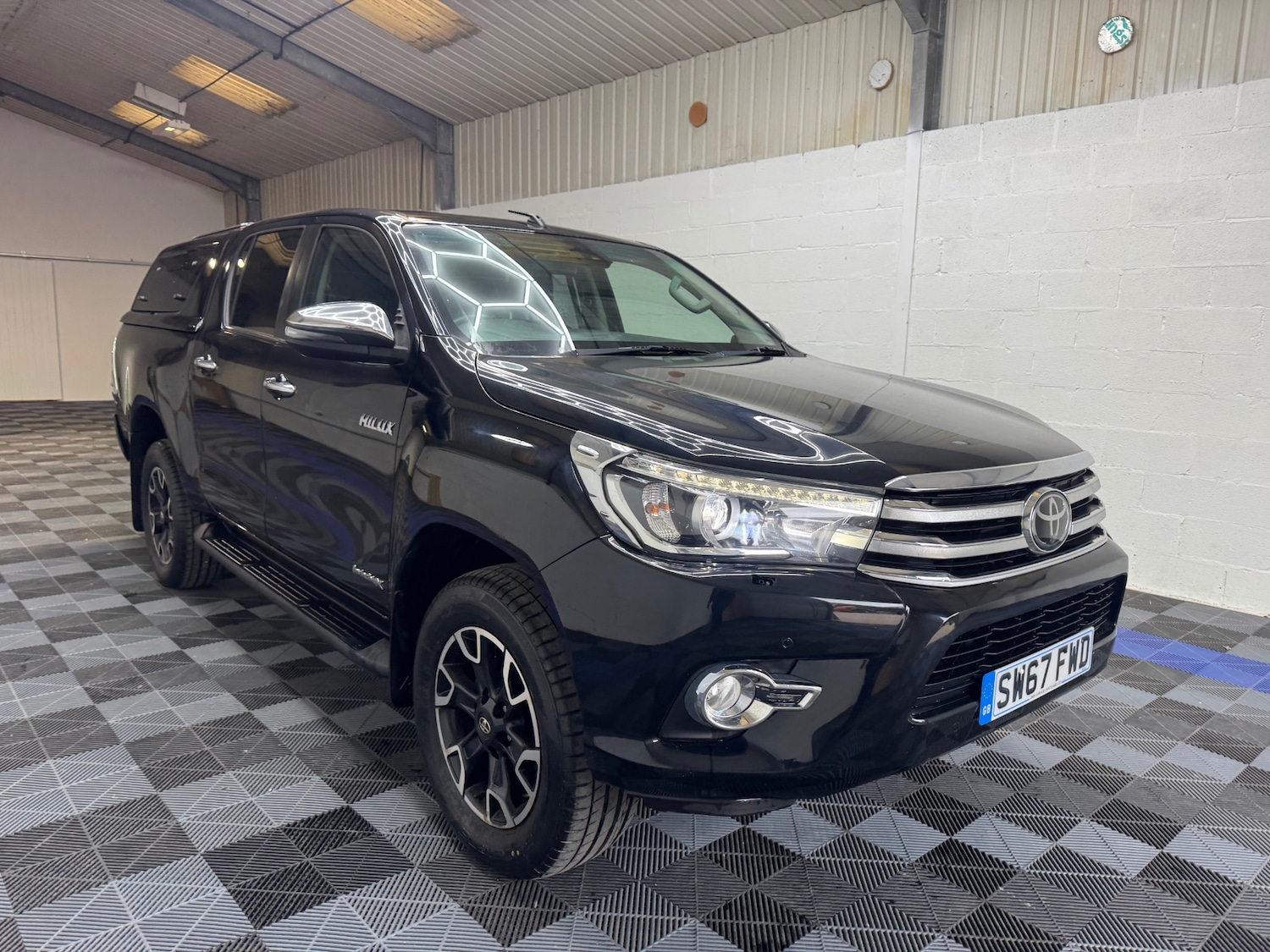 Used Toyota Hilux 2017 for sale - 76277117: Photo 14