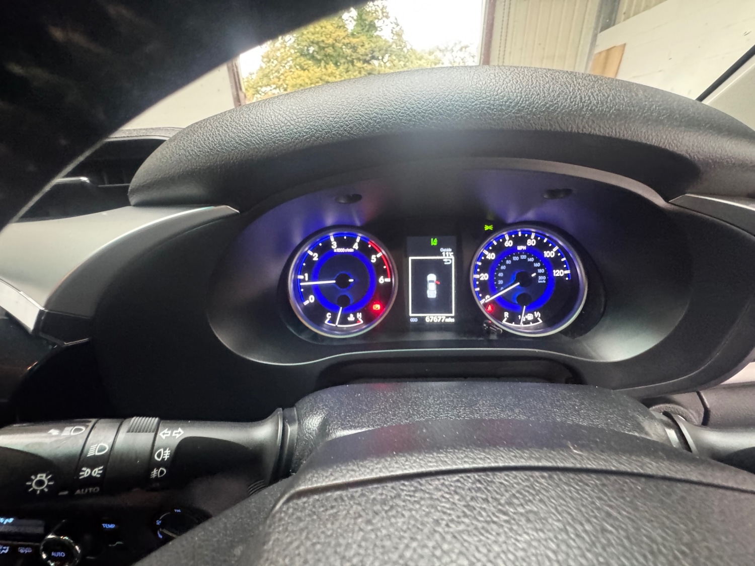 Used Toyota Hilux 2017 for sale - 76277117: Photo 16