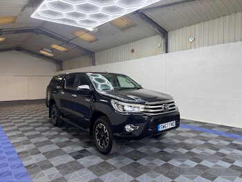 Used Toyota Hilux 2017 for sale - 76277117: Photo 4