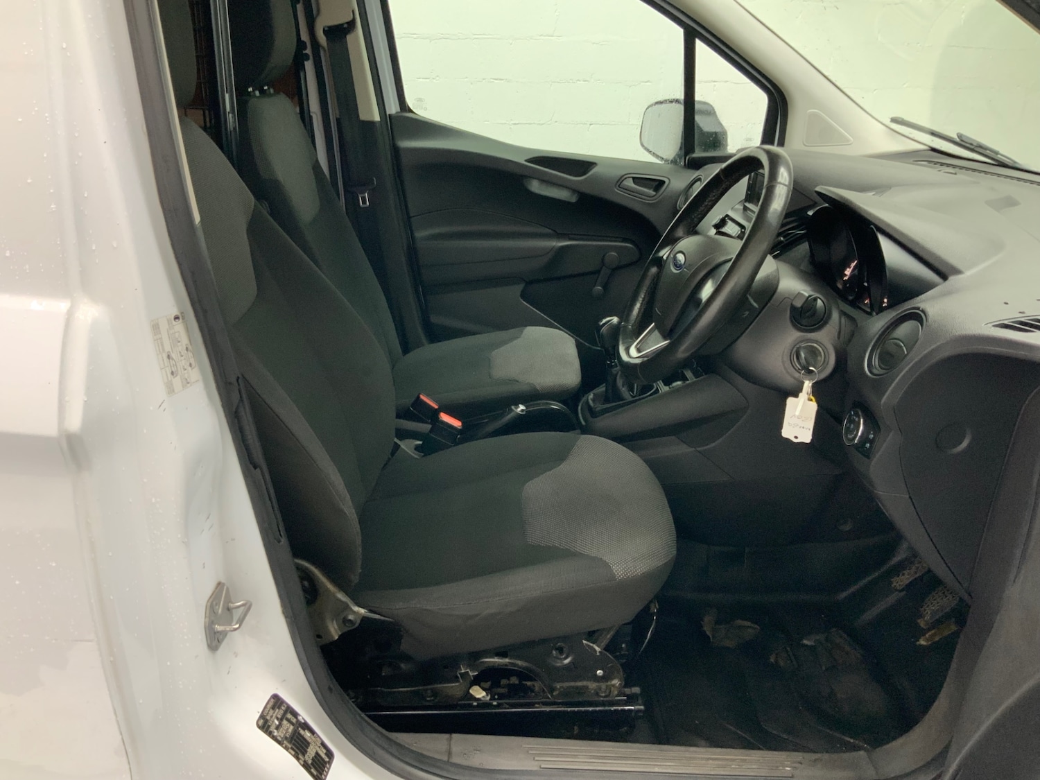 Used Ford Transit Courier 2020 for sale - 77261219: Photo 11