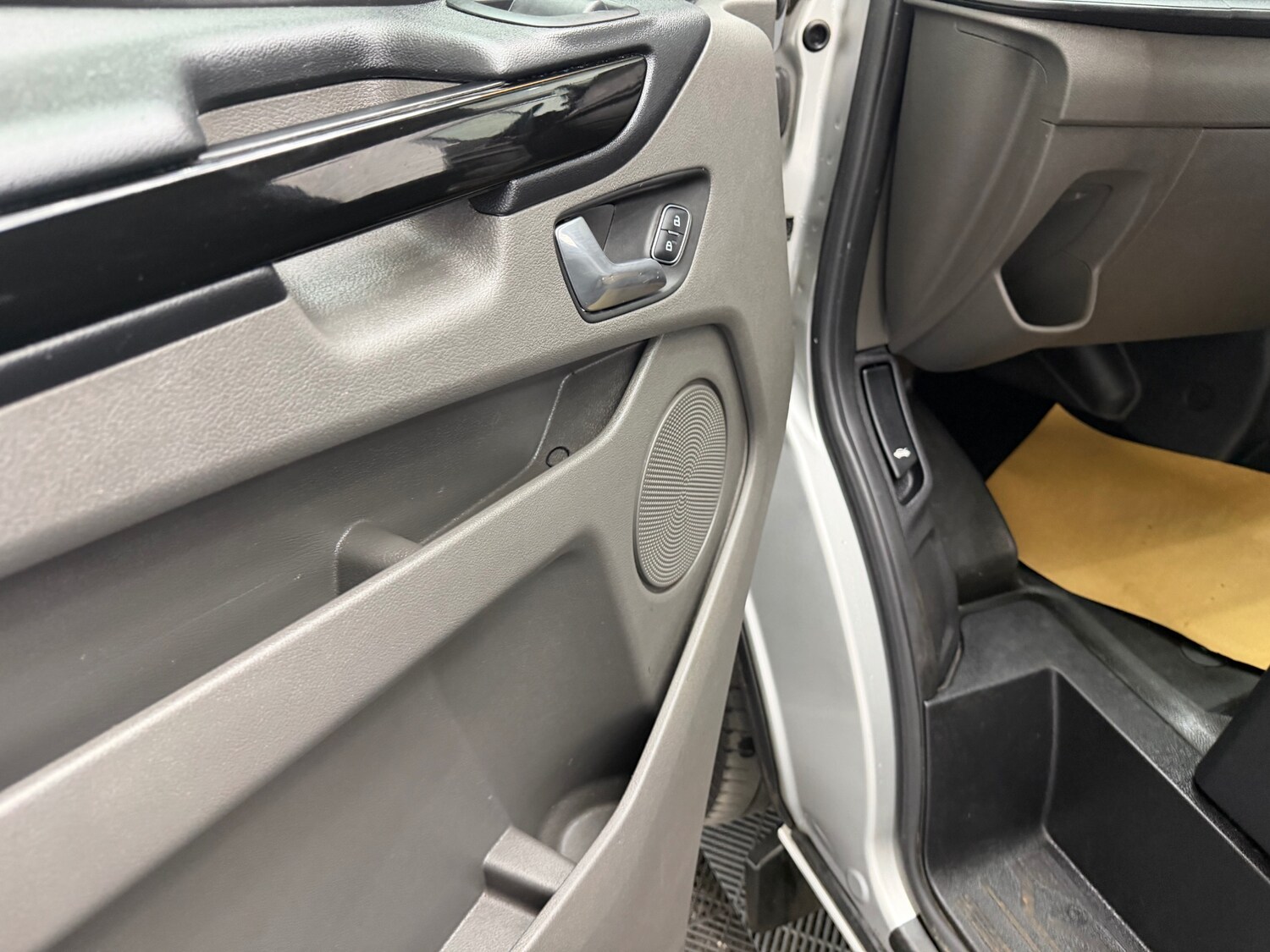 Used Ford Transit Custom 2022 for sale - 78040298: Photo 23