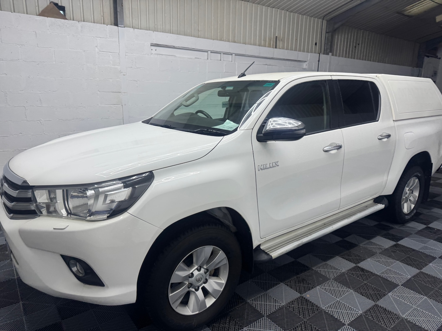 Used Toyota Hilux 2019 for sale - 76921015: Photo 11