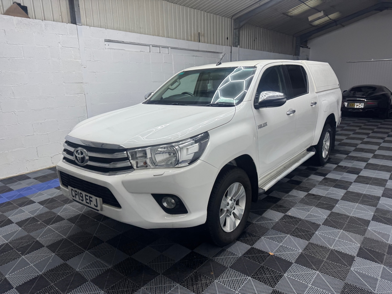 Used Toyota Hilux 2019 for sale - 76921015: Photo 12
