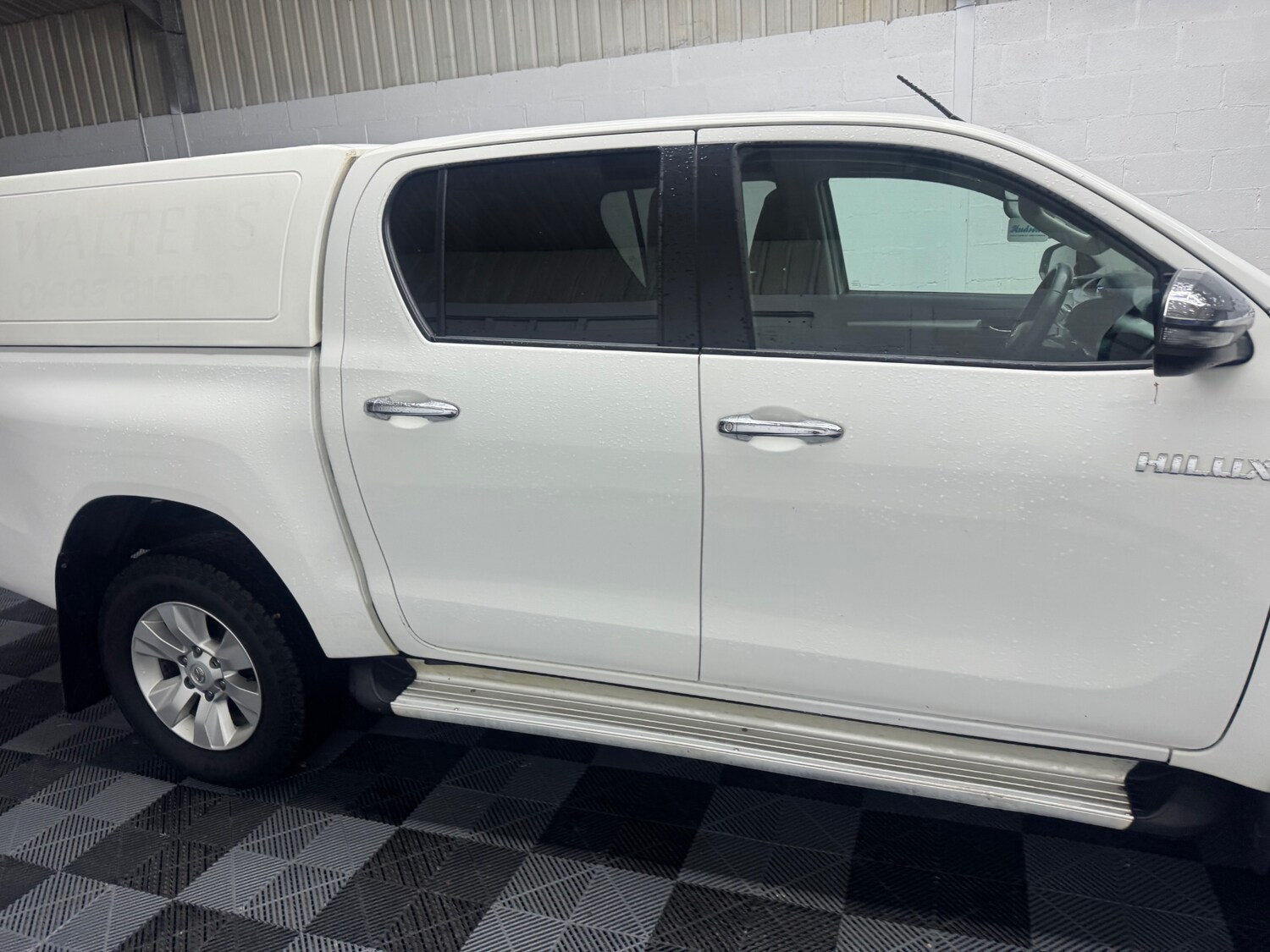 Used Toyota Hilux 2019 for sale - 76921015: Photo 3