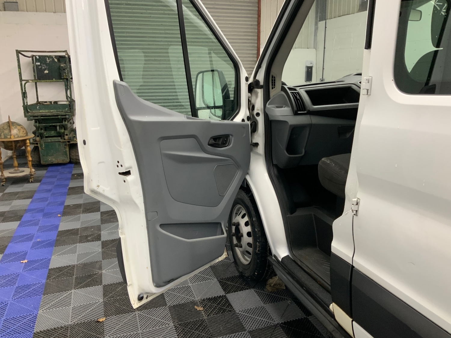 Used Ford Transit 2016 for sale - 77123951: Photo 24