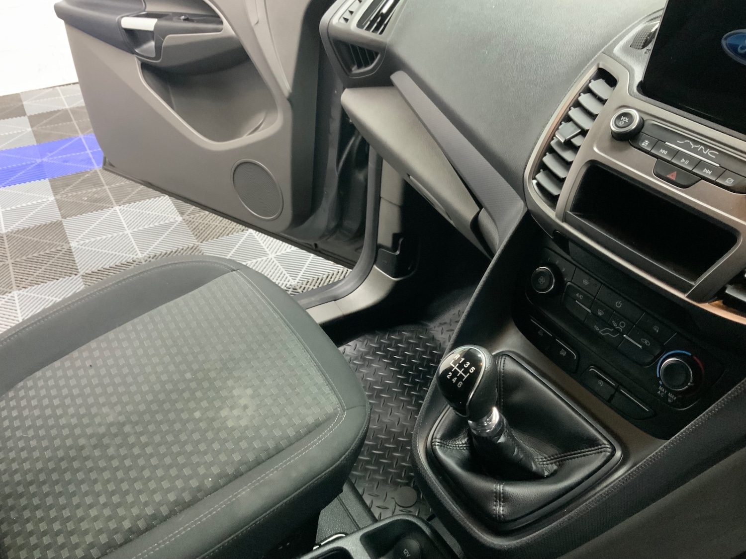 Used Ford Transit Connect 2022 for sale - 77001966: Photo 16