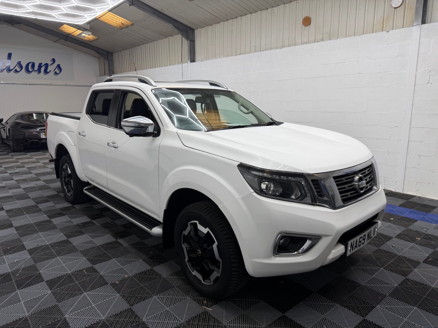 Used Nissan Navara 2019 for sale - 78067171: Photo 2