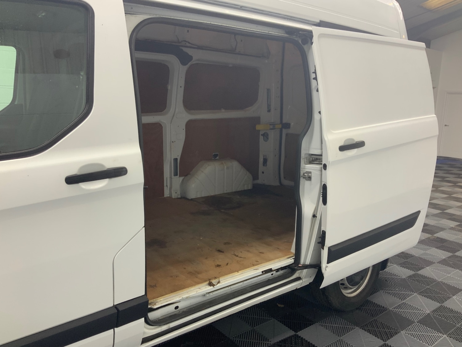 Used Ford Transit Custom 2018 for sale - 77728961: Photo 11