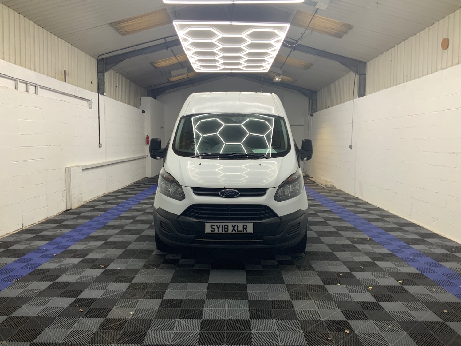 Used Ford Transit Custom 2018 for sale - 77728961: Photo 2