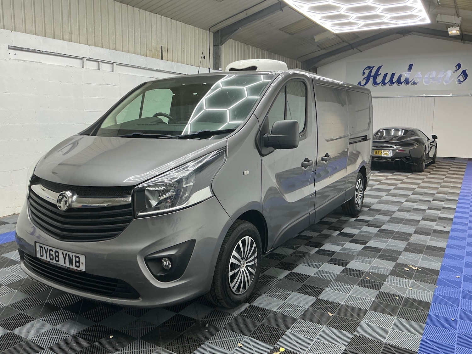 Used Vauxhall Vivaro 2018 for sale - 77811186: Photo 3