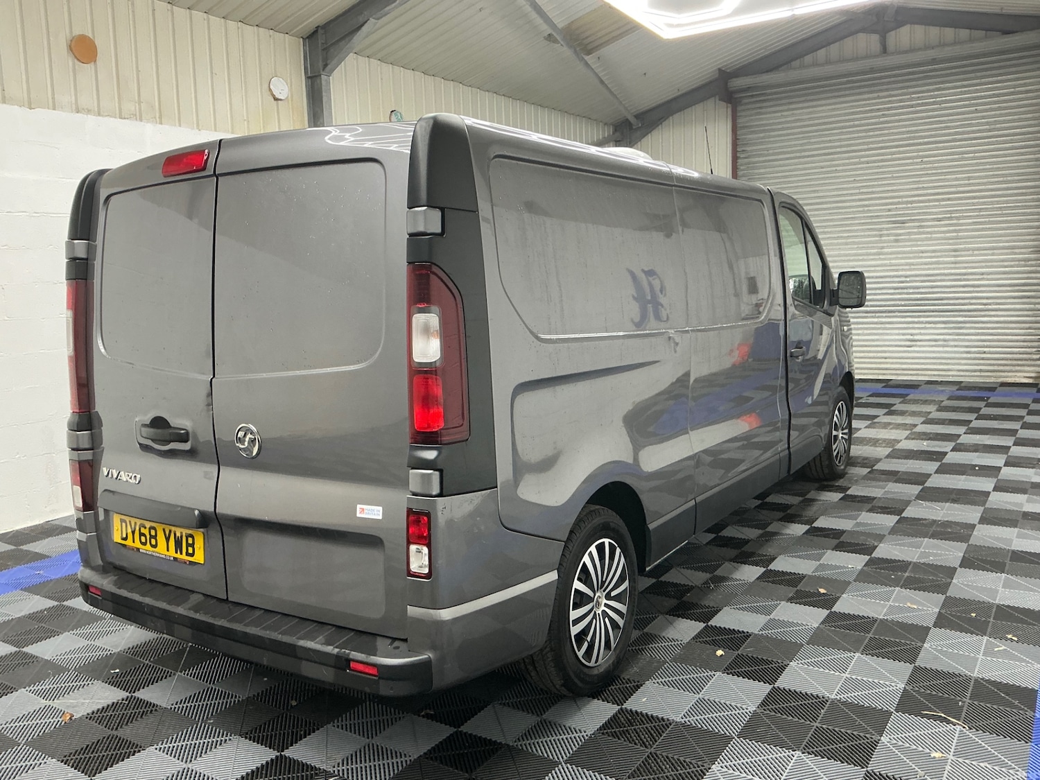 Used Vauxhall Vivaro 2018 for sale - 77811186: Photo 7