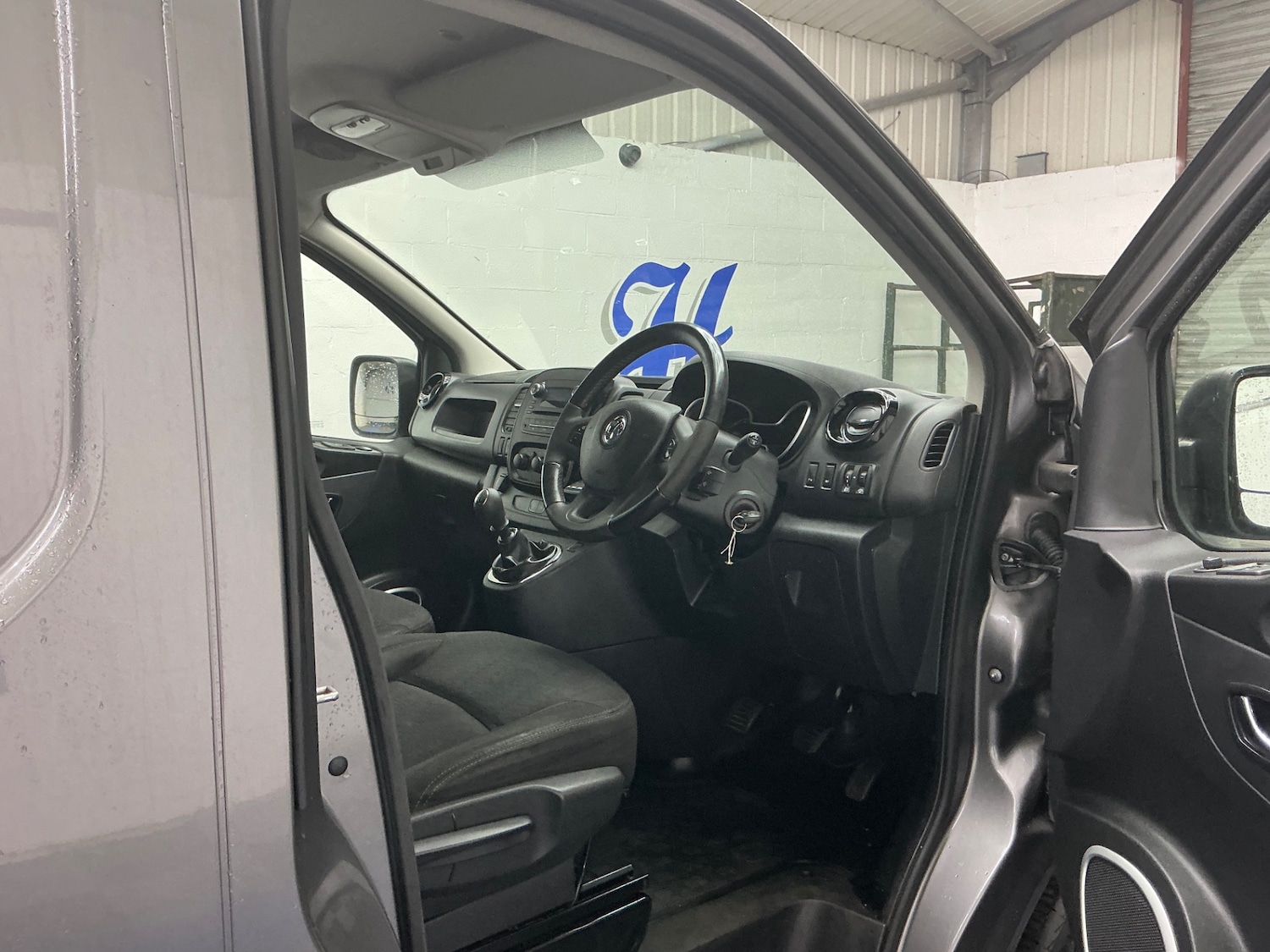 Used Vauxhall Vivaro 2018 for sale - 77811186: Photo 9