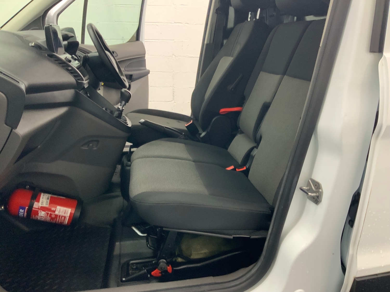 Used Ford Transit Connect 2020 for sale - 77349752: Photo 14