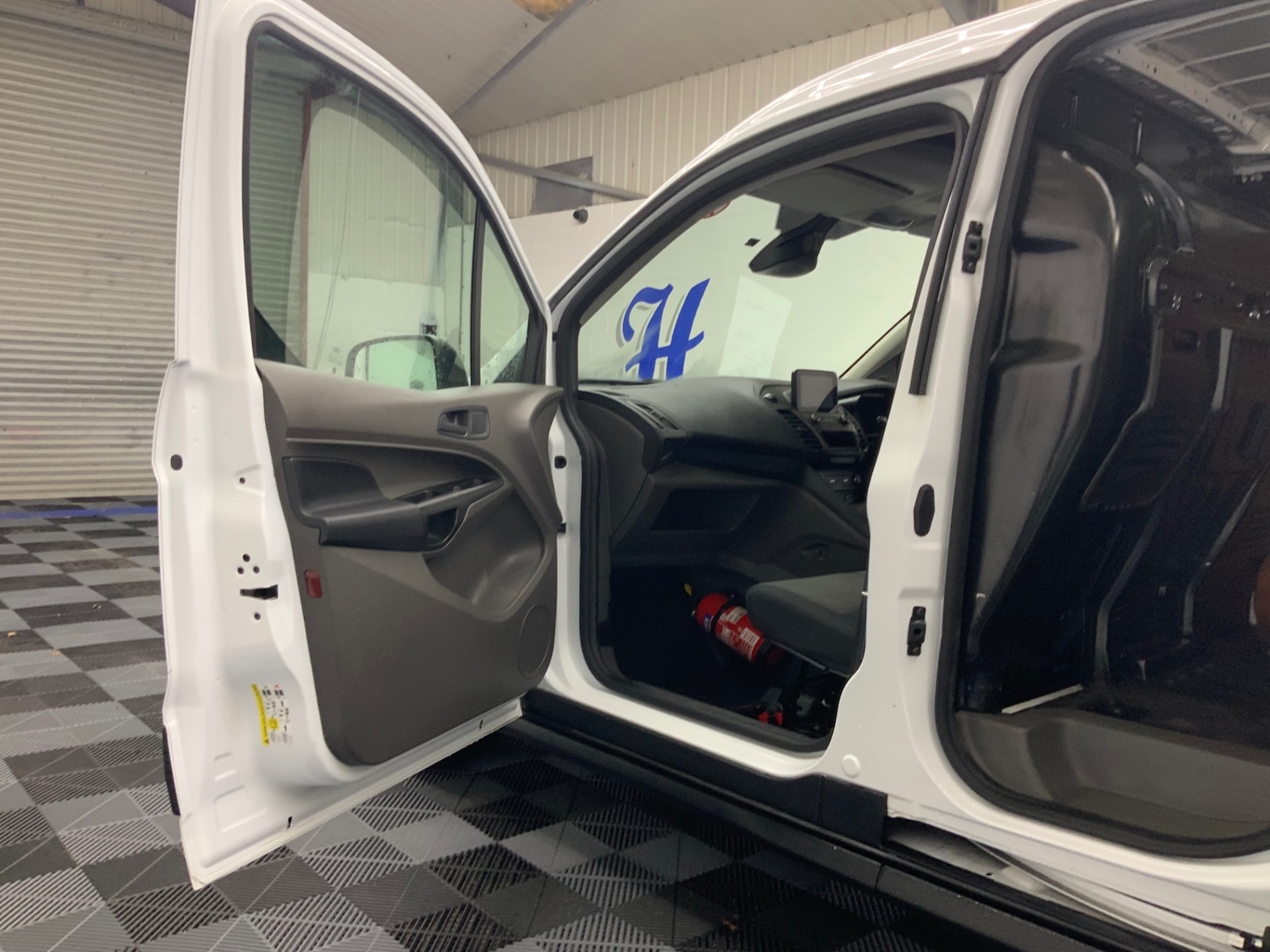 Used Ford Transit Connect 2020 for sale - 77349752: Photo 16