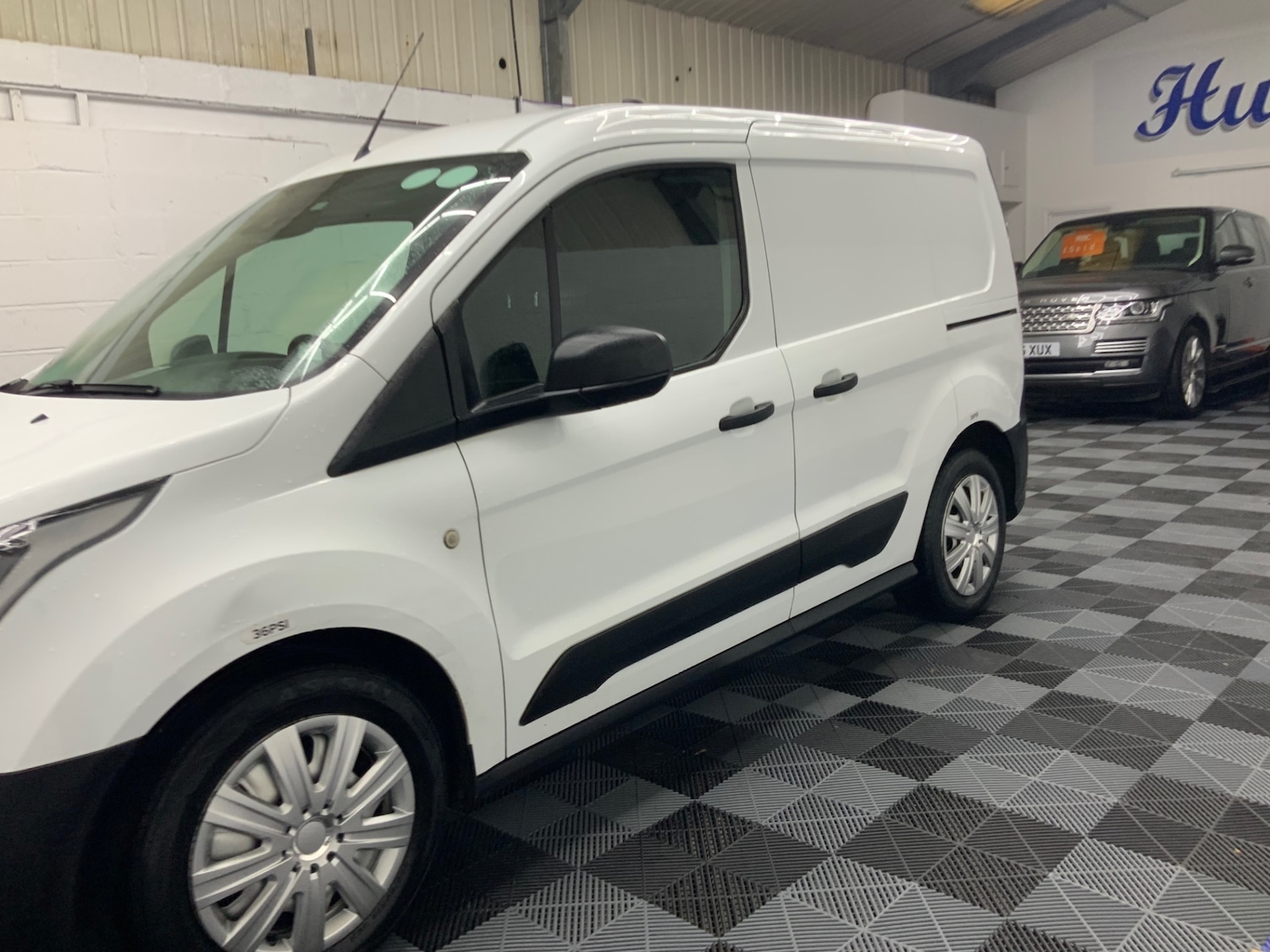 Used Ford Transit Connect 2020 for sale - 77349752: Photo 4