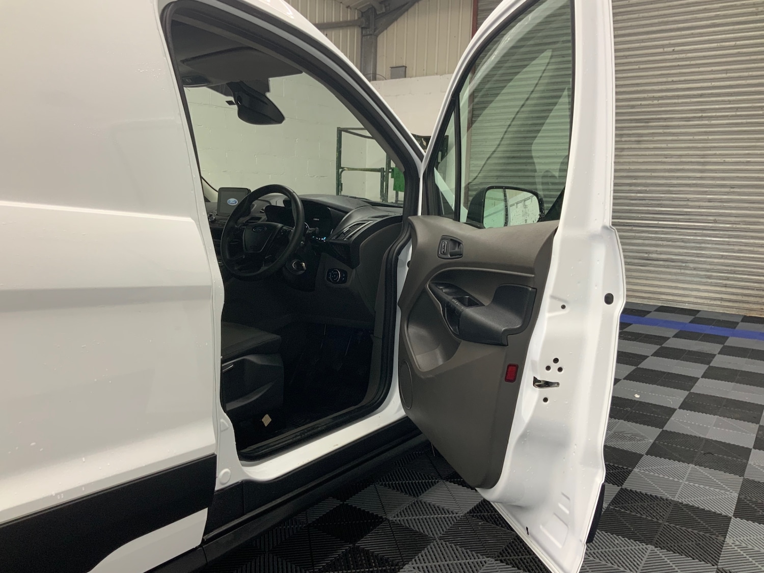 Used Ford Transit Connect 2020 for sale - 77210729: Photo 16