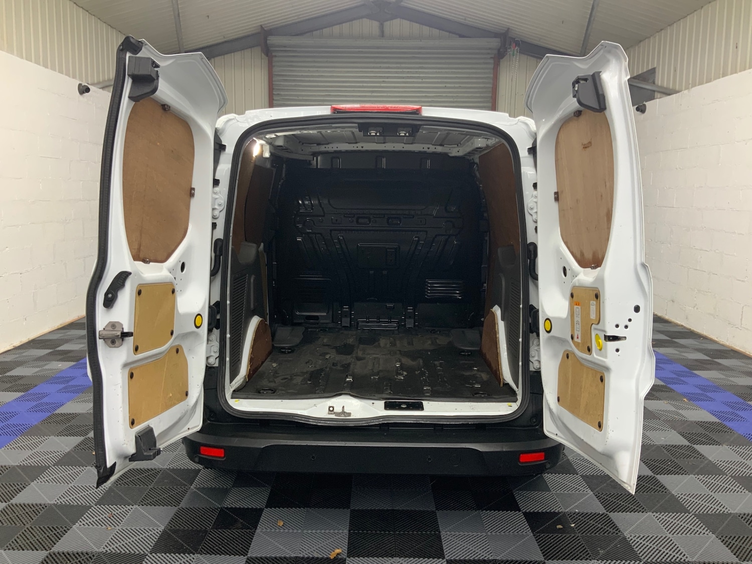 Used Ford Transit Connect 2020 for sale - 77210729: Photo 17