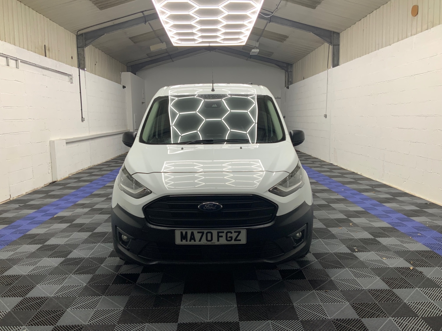 Used Ford Transit Connect 2020 for sale - 77210729: Photo 2