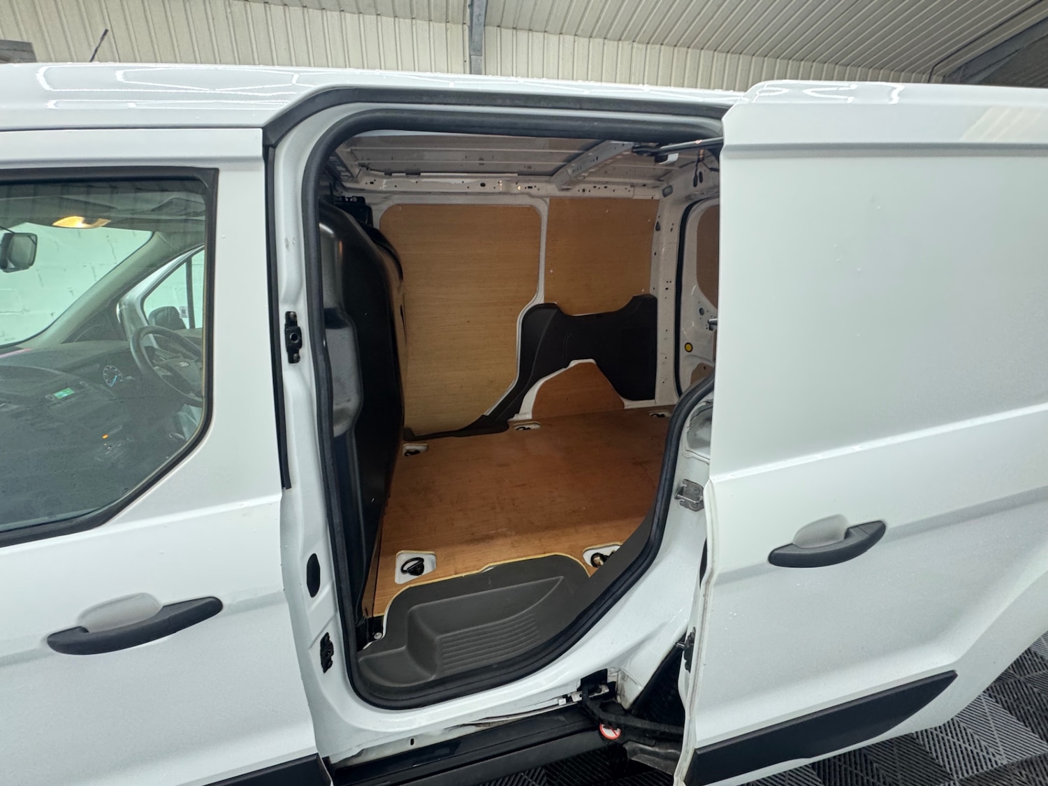 Used Ford Transit Connect 2019 for sale - 76477360: Photo 25