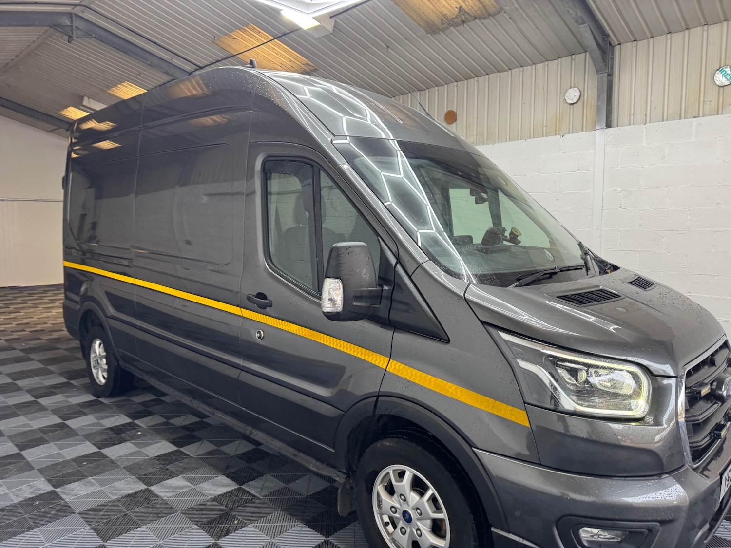 Used Ford Transit 2021 for sale - 76379046: Photo 2