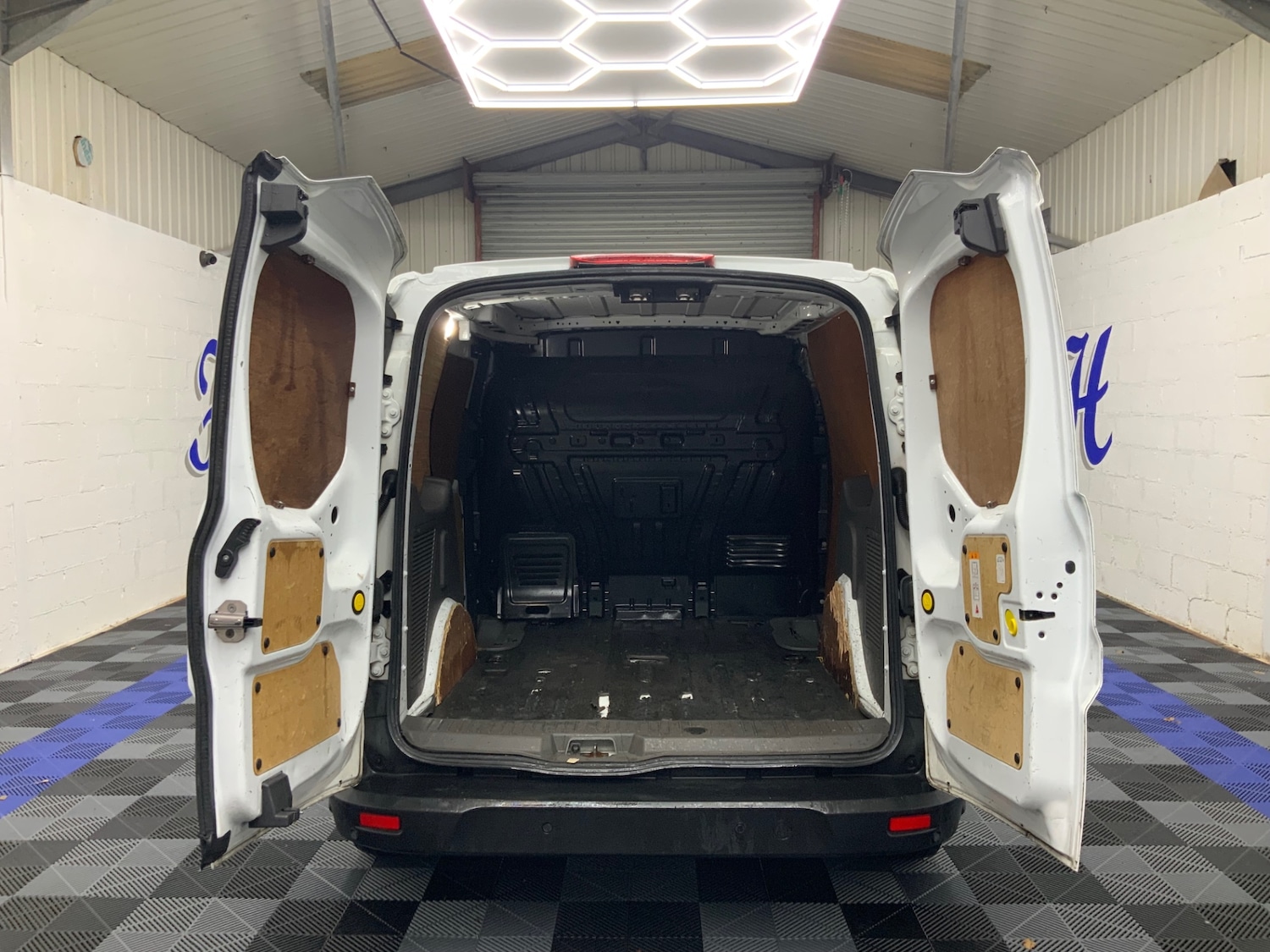 Used Ford Transit Connect 2020 for sale - 77283709: Photo 7