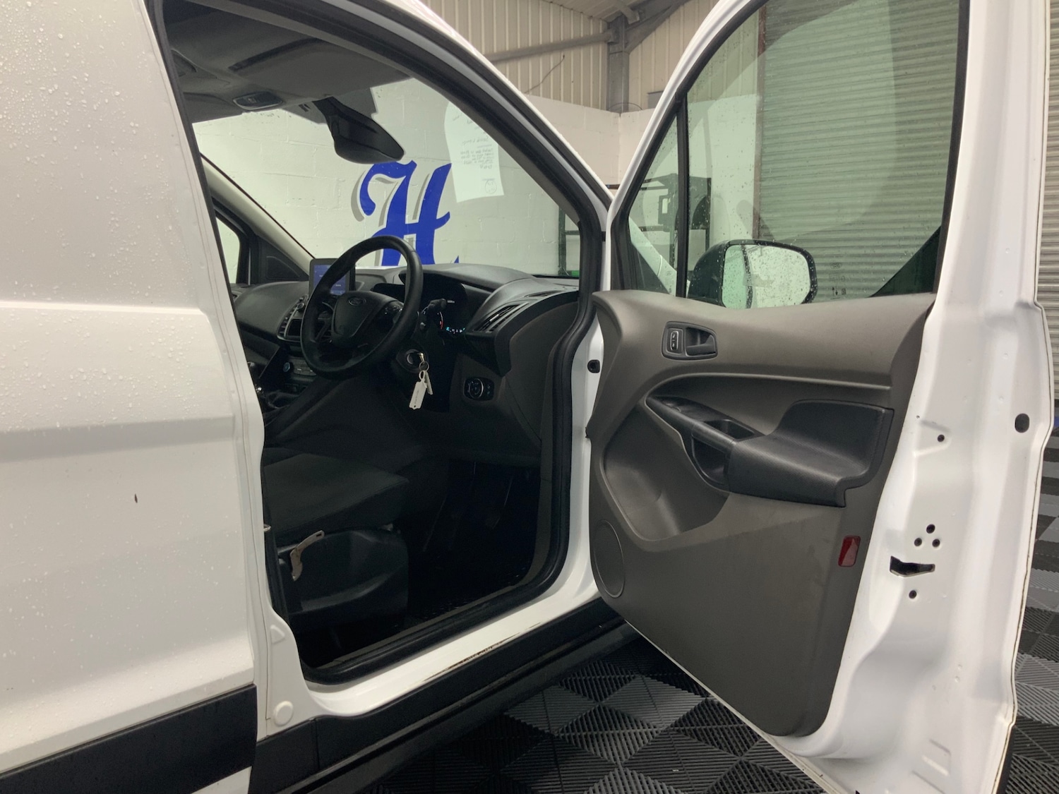 Used Ford Transit Connect 2020 for sale - 77283709: Photo 9