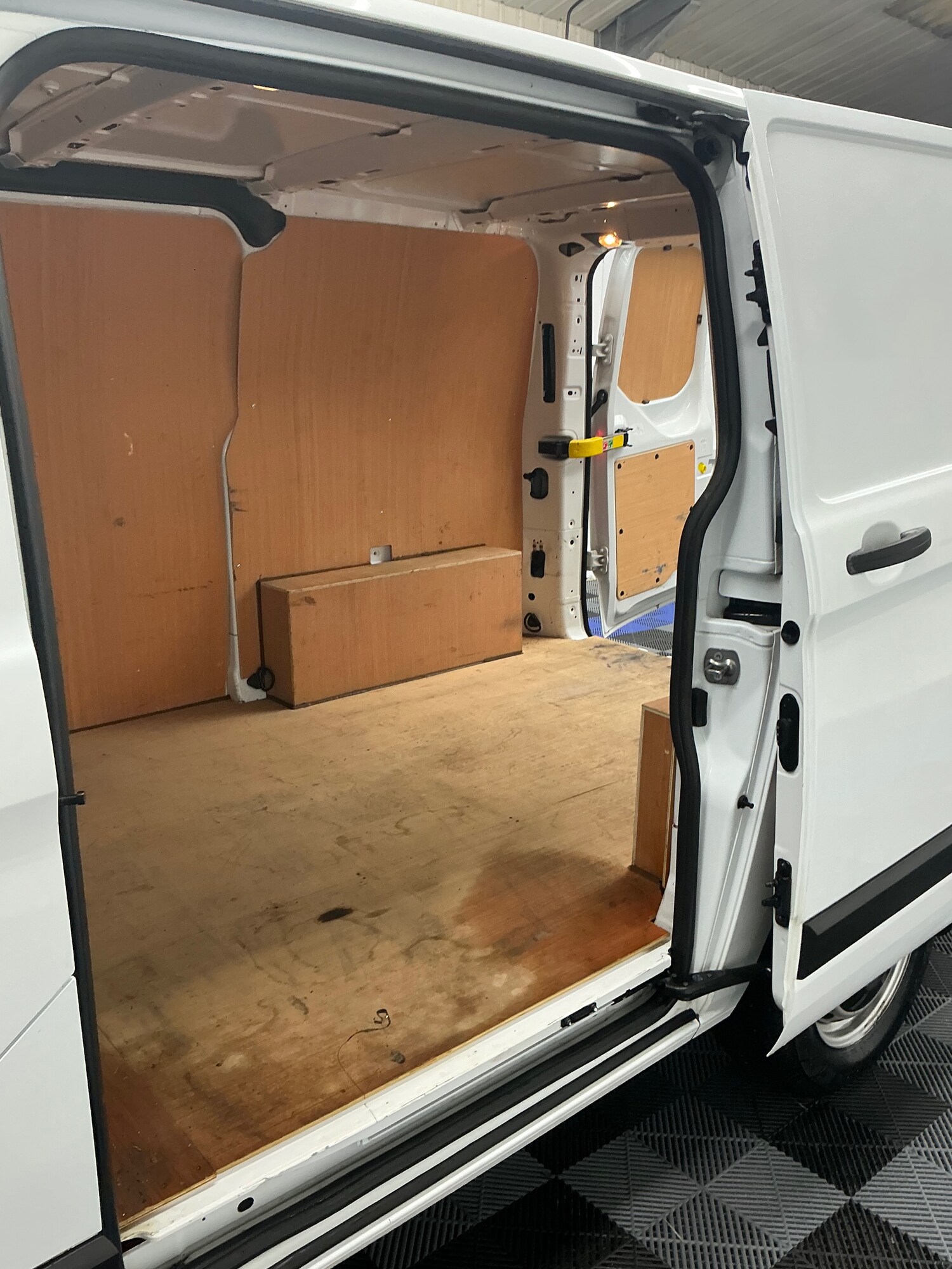 Used Ford Transit Custom 2021 for sale - 77505637: Photo 7