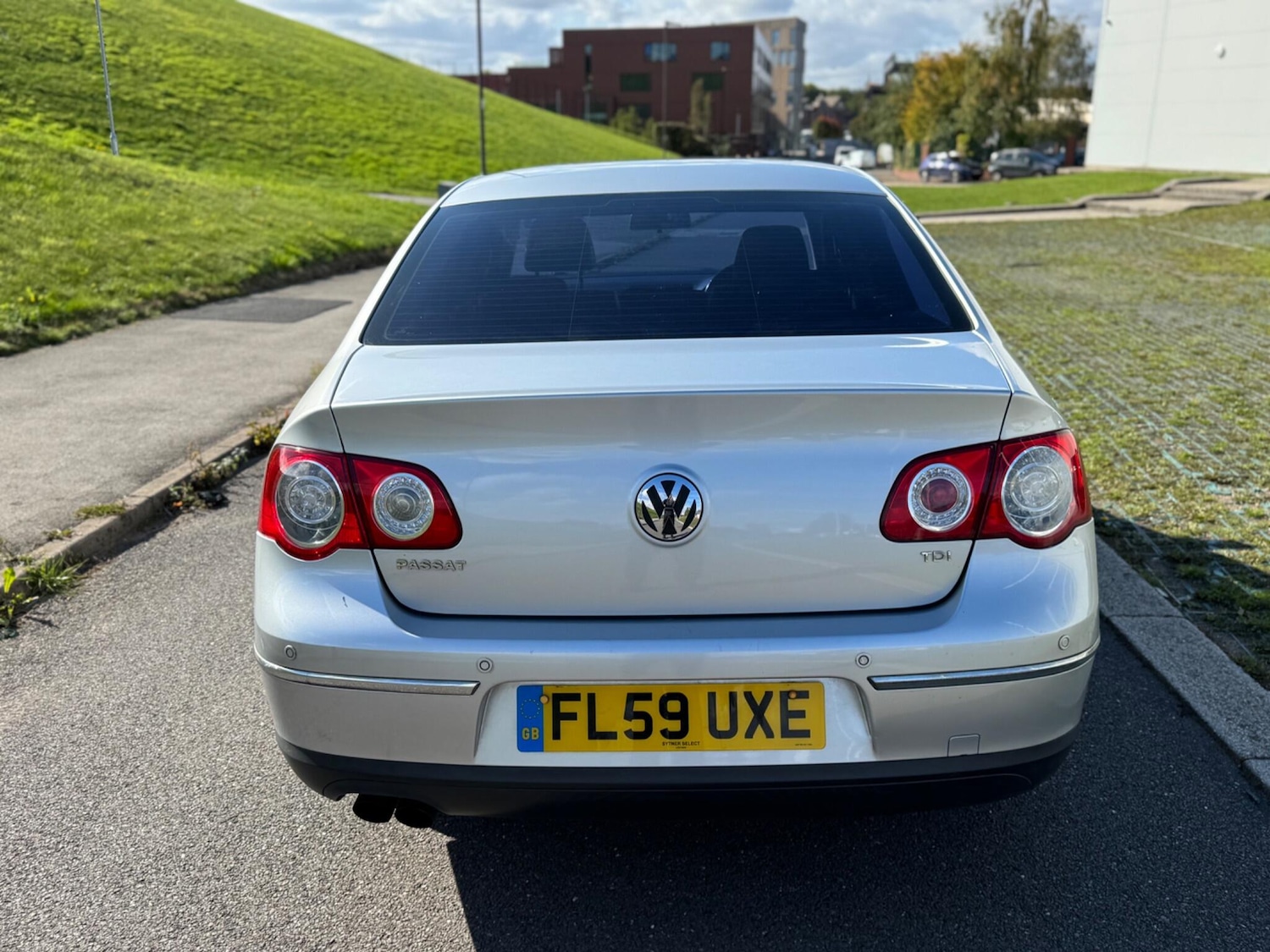 Used Volkswagen Passat 2009 for sale - 76166771: Photo 4