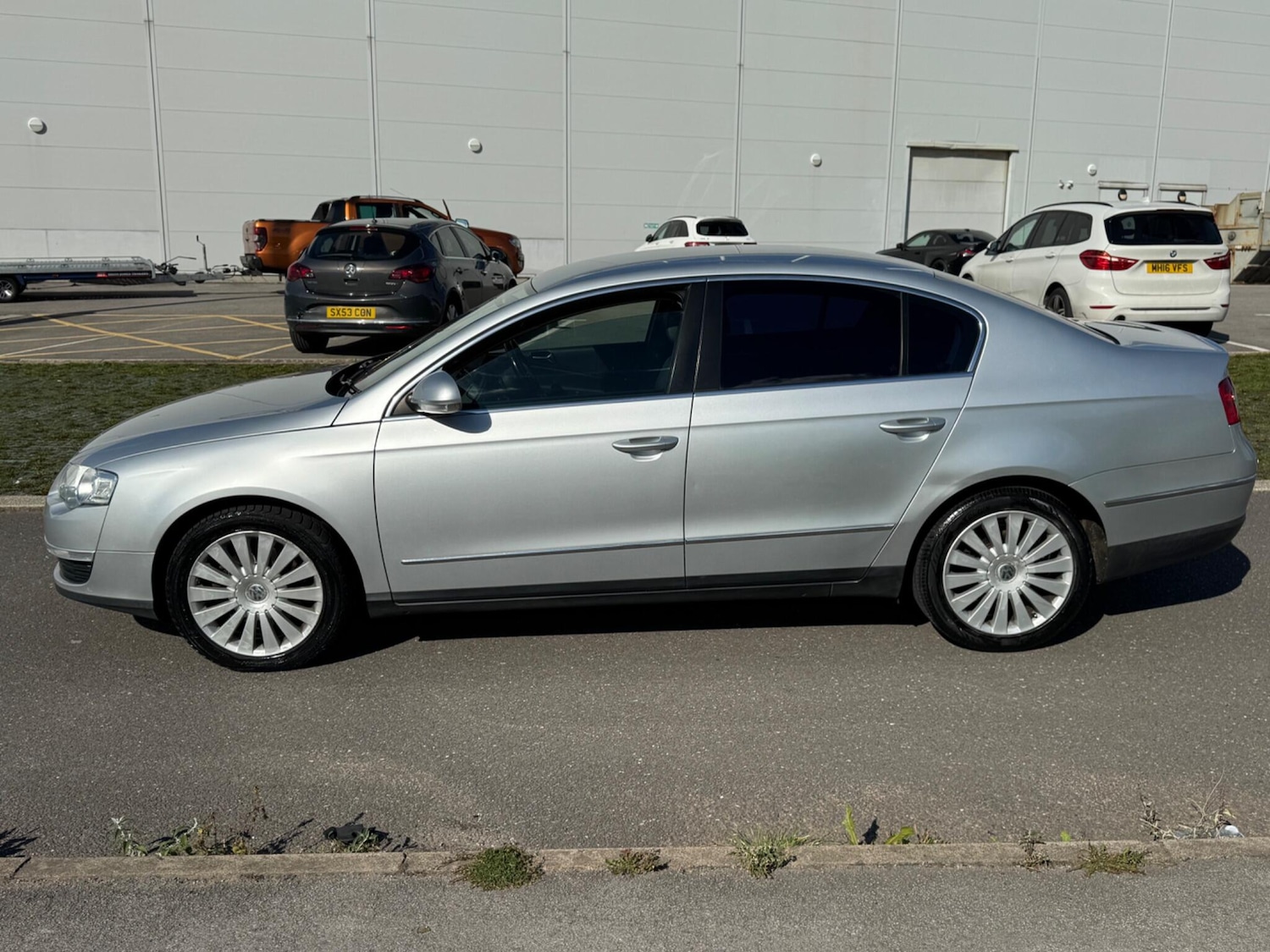 Used Volkswagen Passat 2009 for sale - 76166771: Photo 7