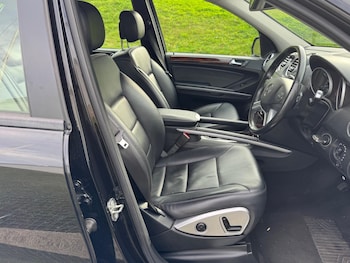 Used Mercedes-Benz M Class 2010 for sale - 76485645: Photo