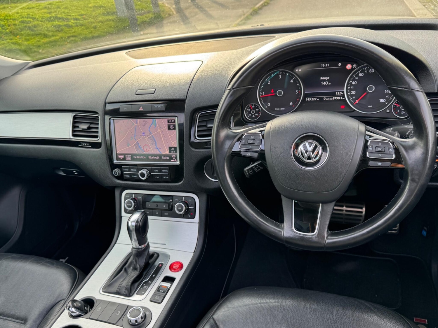 Used Volkswagen Touareg 2013 for sale - 76422106: Photo 16