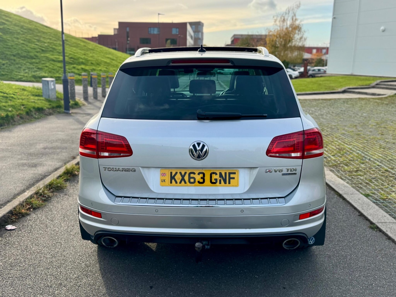 Used Volkswagen Touareg 2013 for sale - 76422106: Photo 5