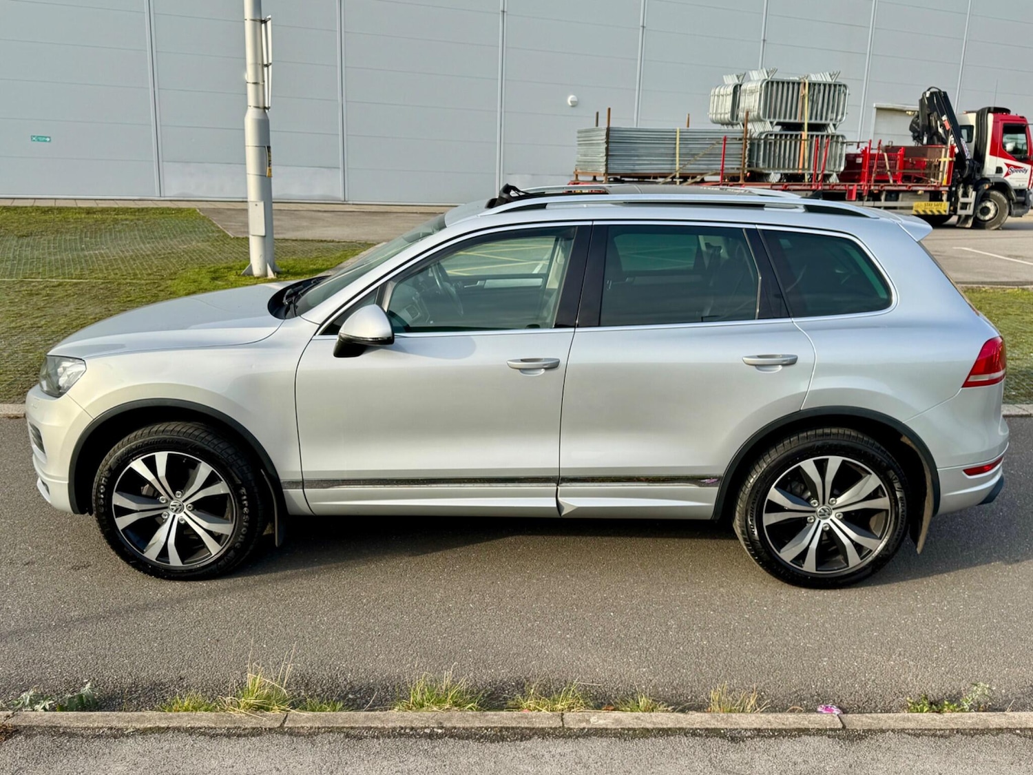 Used Volkswagen Touareg 2013 for sale - 76422106: Photo 8