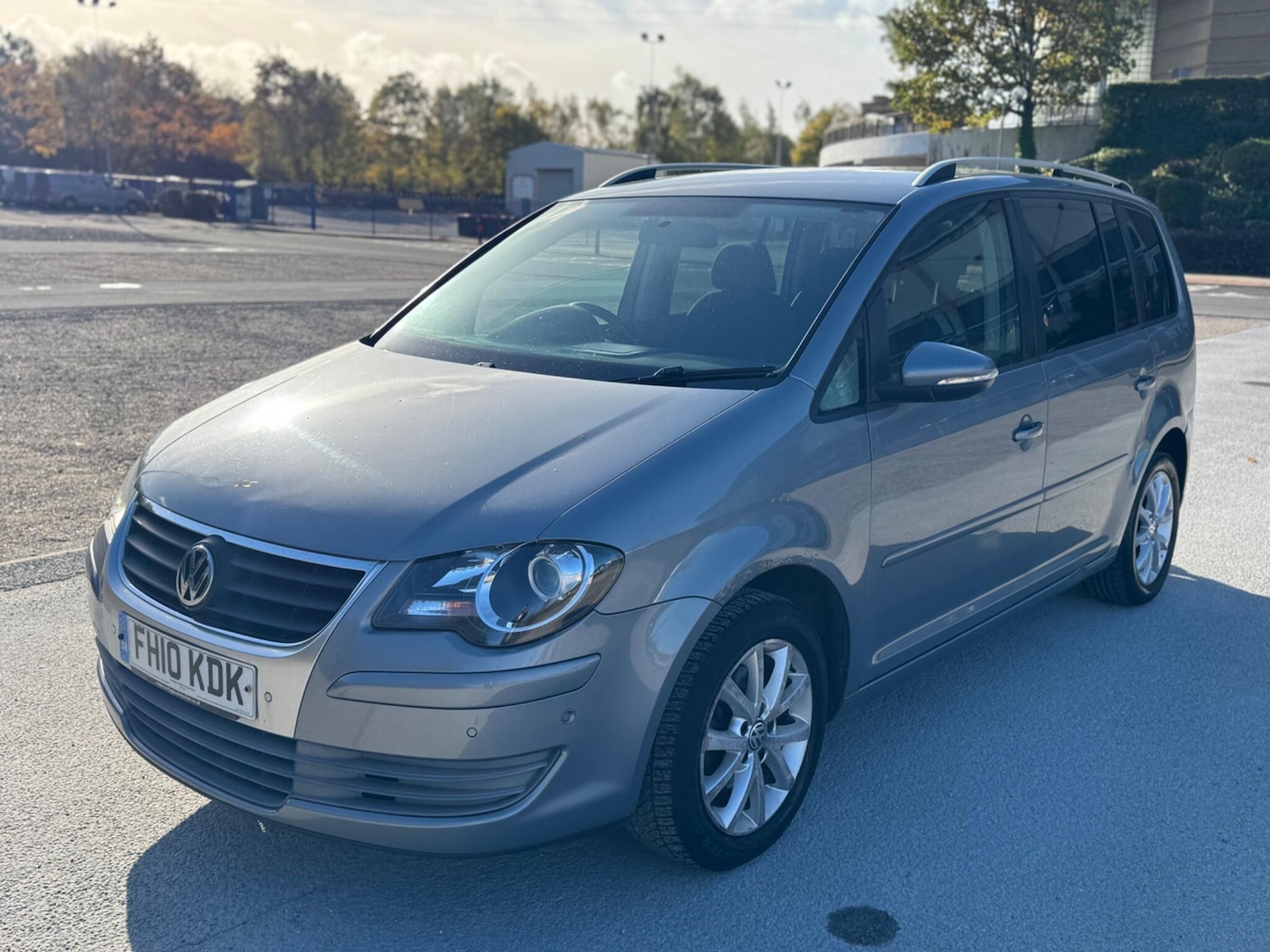 Used Volkswagen Touran 2010 for sale - 76408444: Photo 8