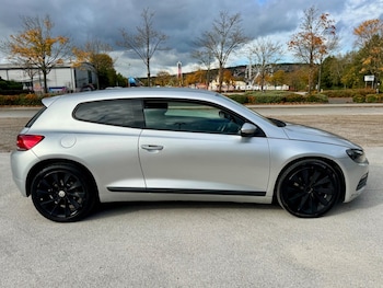 Used Volkswagen Scirocco 2008 for sale - 76422102: Photo