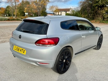 Used Volkswagen Scirocco 2008 for sale - 76422102: Photo
