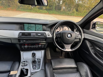 Used BMW 5 Series 2013 for sale - 76422105: Photo