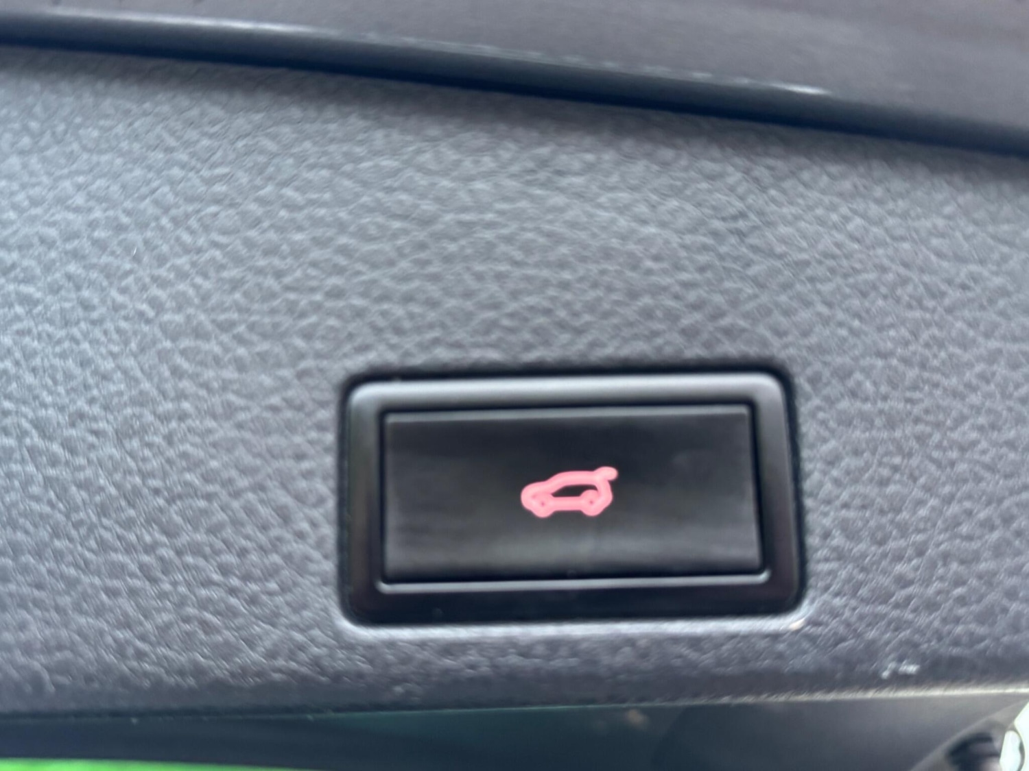 Used Volkswagen Touareg 2013 for sale - 77020828: Photo 14