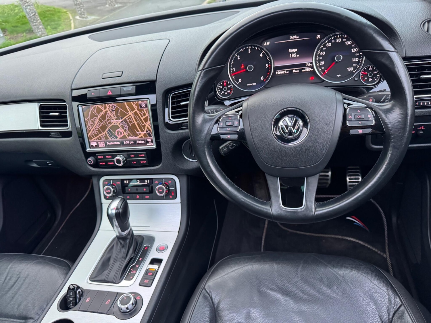 Used Volkswagen Touareg 2013 for sale - 77020828: Photo 15