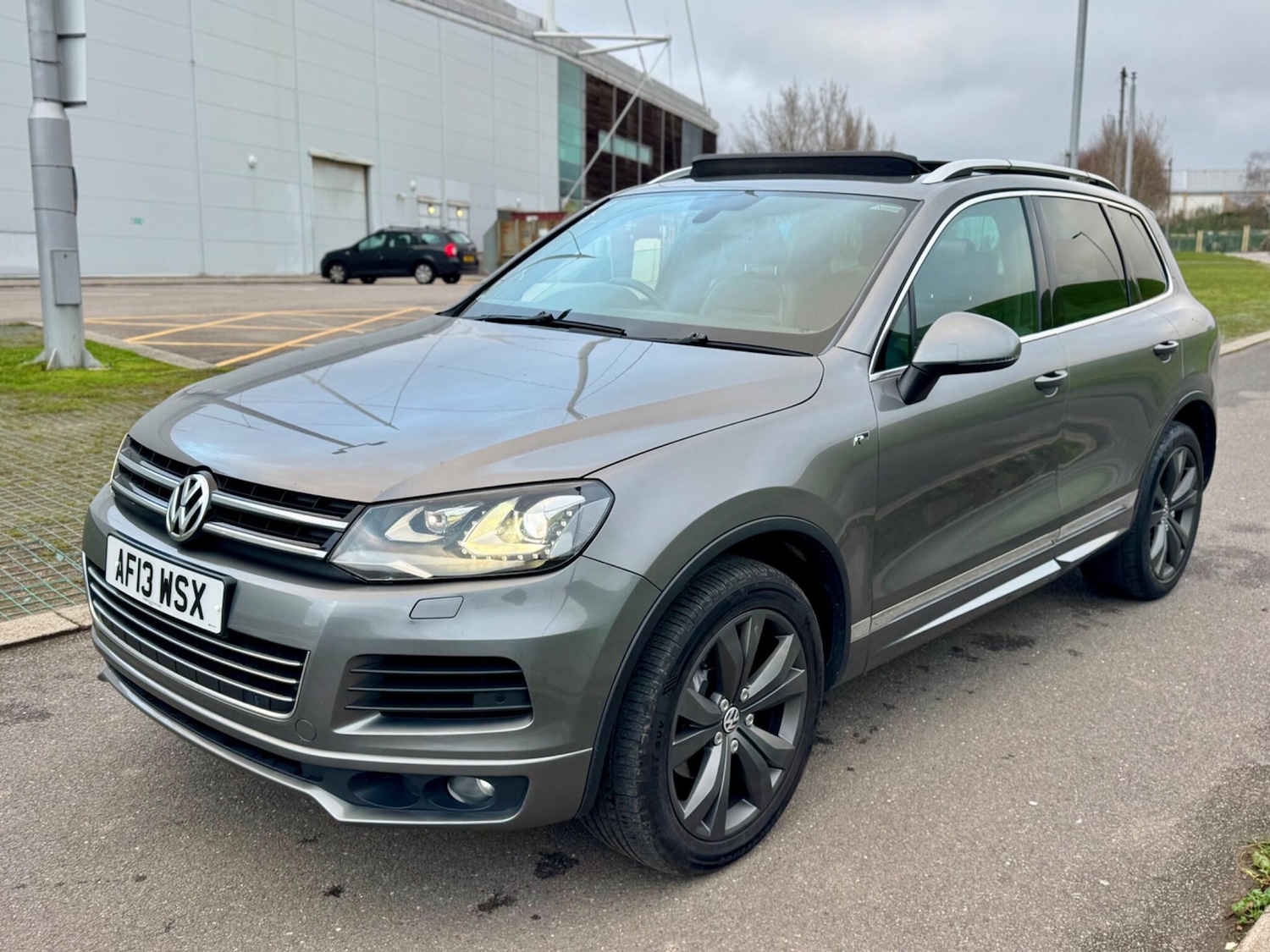 Used Volkswagen Touareg 2013 for sale - 77020828: Photo 9
