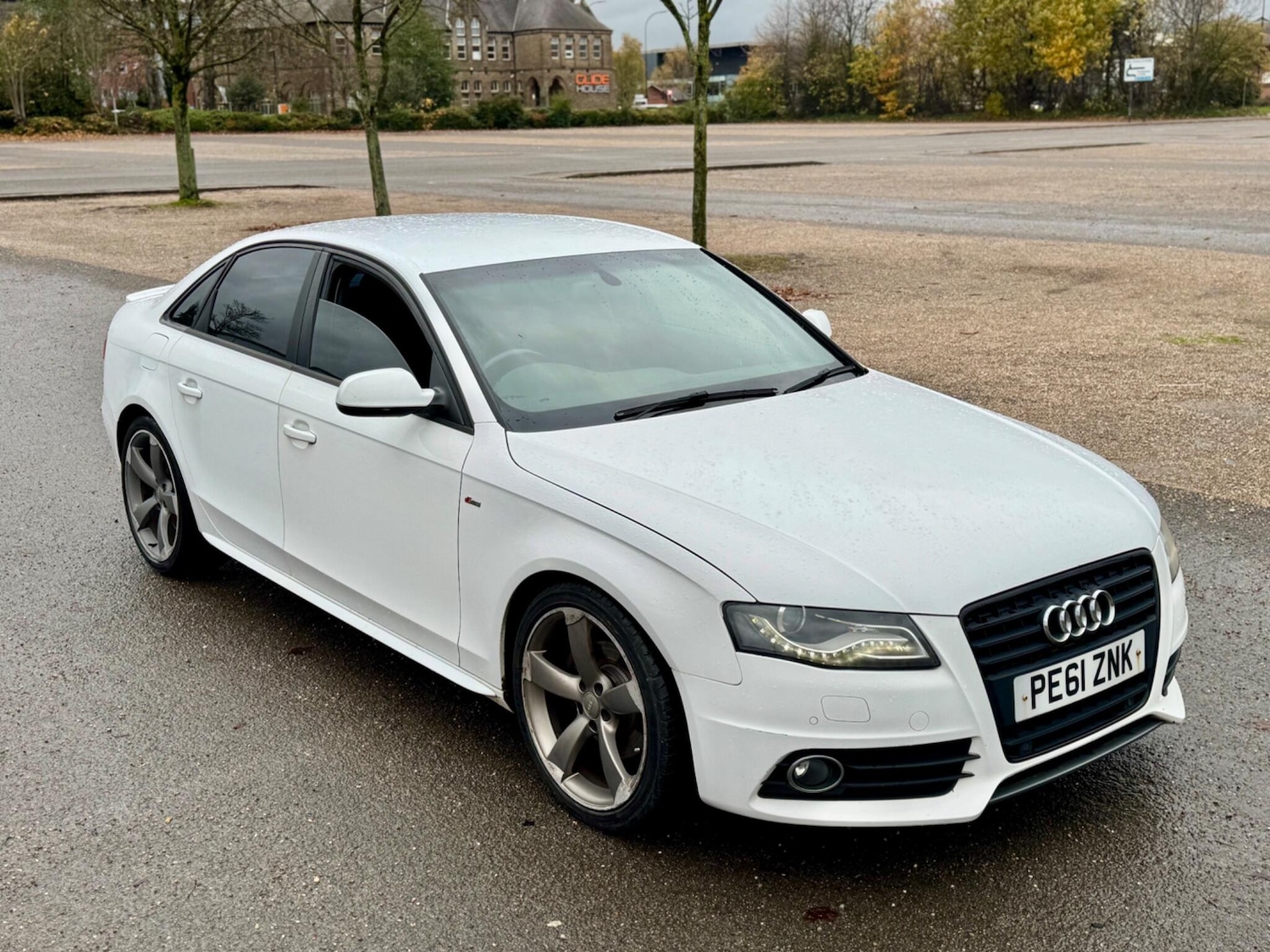 Used Audi A4 2011 for sale - 76549154: Photo 14