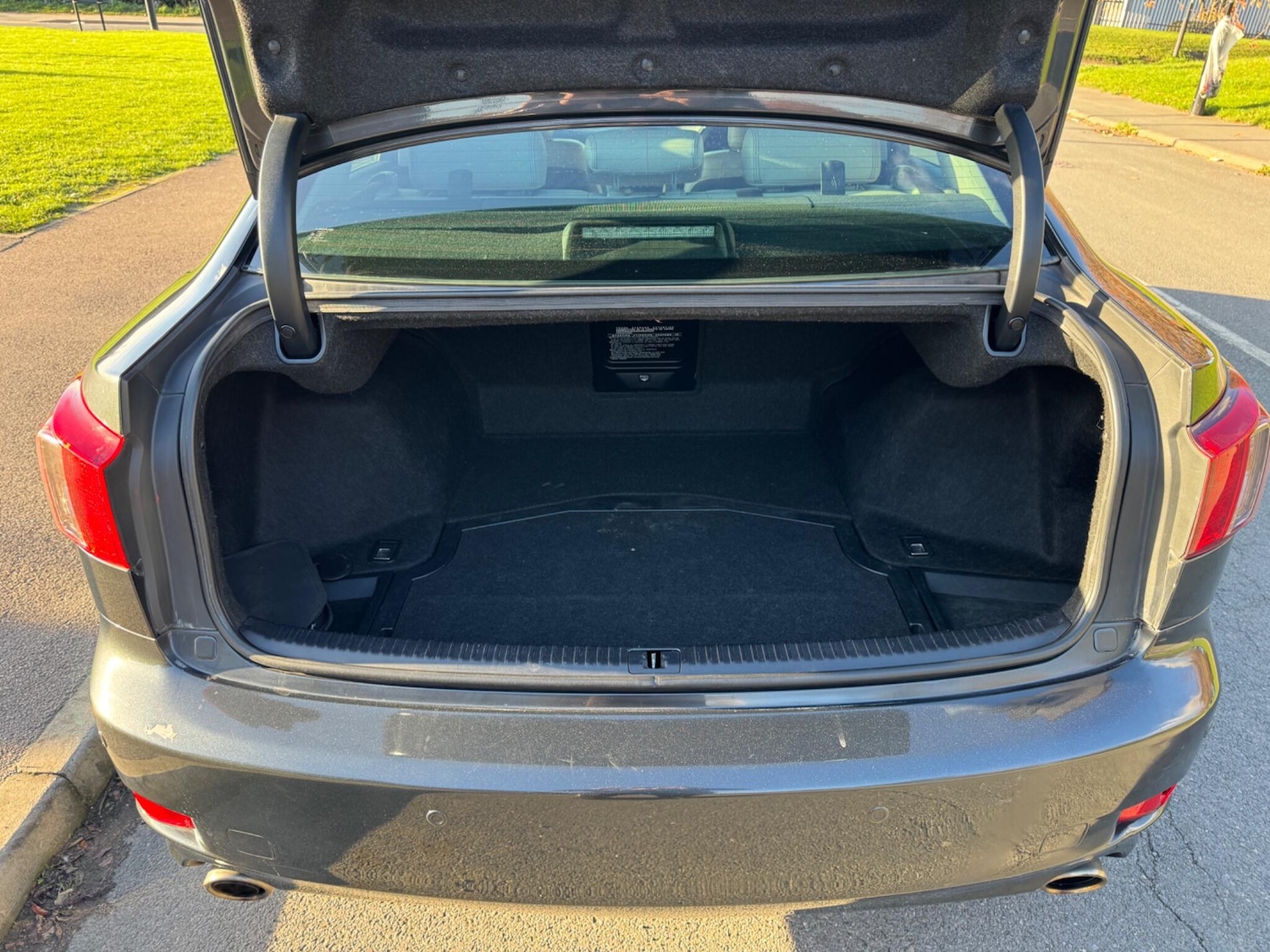 Used Lexus IS 2011 for sale - 76446741: Photo 12