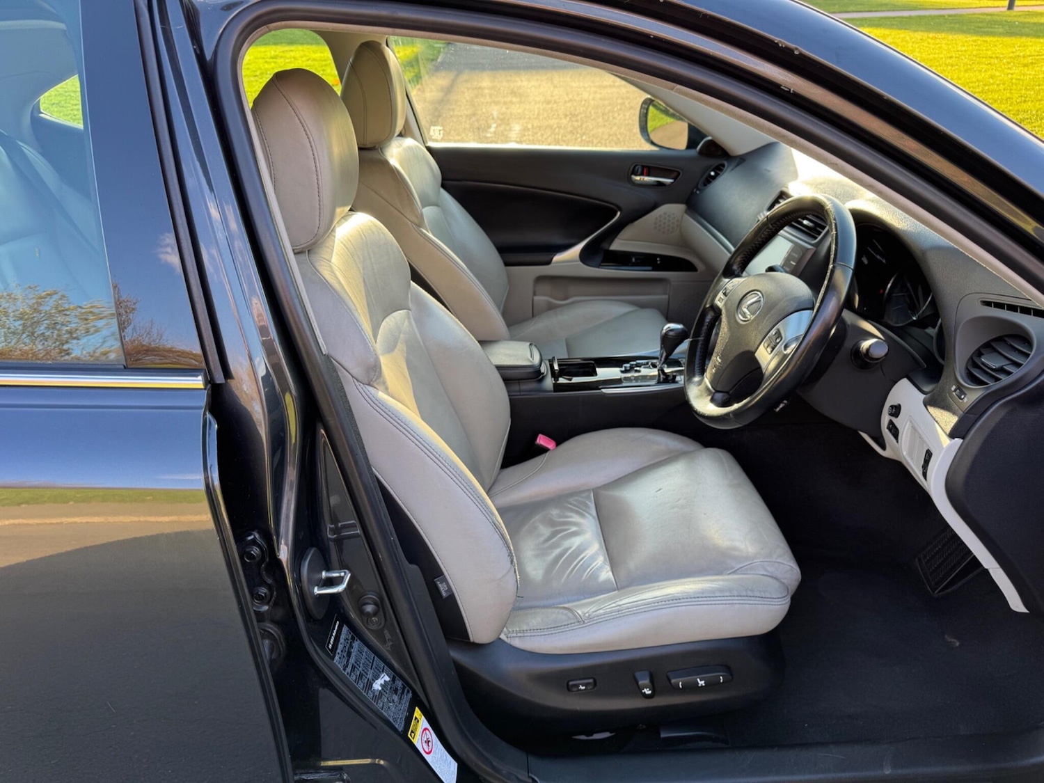 Used Lexus IS 2011 for sale - 76446741: Photo 9