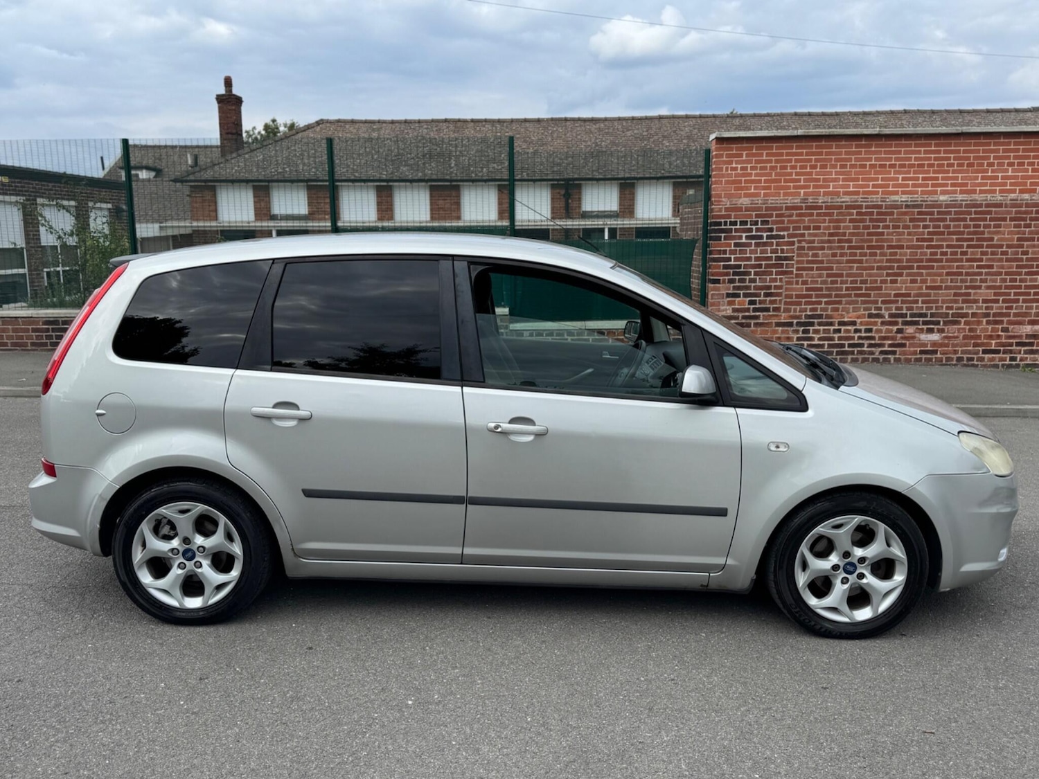 Used Ford C-Max 2008 for sale - 76317922: Photo 2