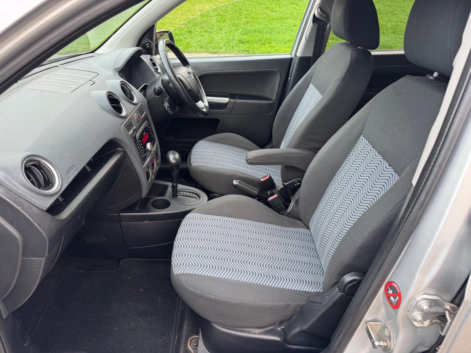 Used Ford Fusion 2008 for sale - 76121875: Photo 11