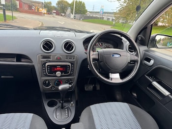 Used Ford Fusion 2008 for sale - 76121875: Photo 2