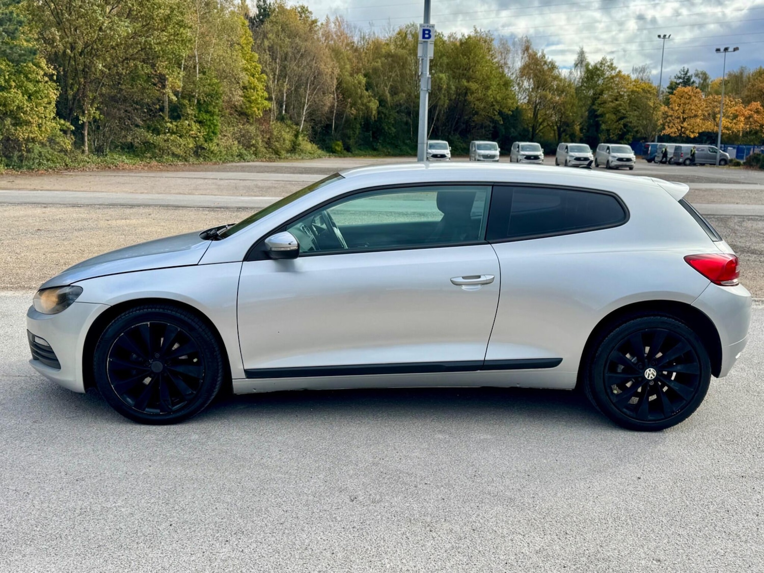 Used Volkswagen Scirocco 2008 for sale - 76377869: Photo 7