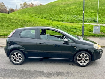 Used Fiat Punto Evo 2011 for sale - 76550980: Photo